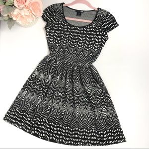 Aqua Black White Cap Sleeve Dress